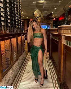 Bianca Belair / biancabelairwwe nude photo #0857