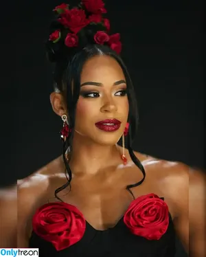Bianca Belair / biancabelairwwe nude photo #0910