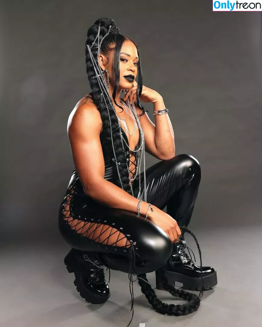 Bianca Belair nude photo #0494 (biancabelairwwe)