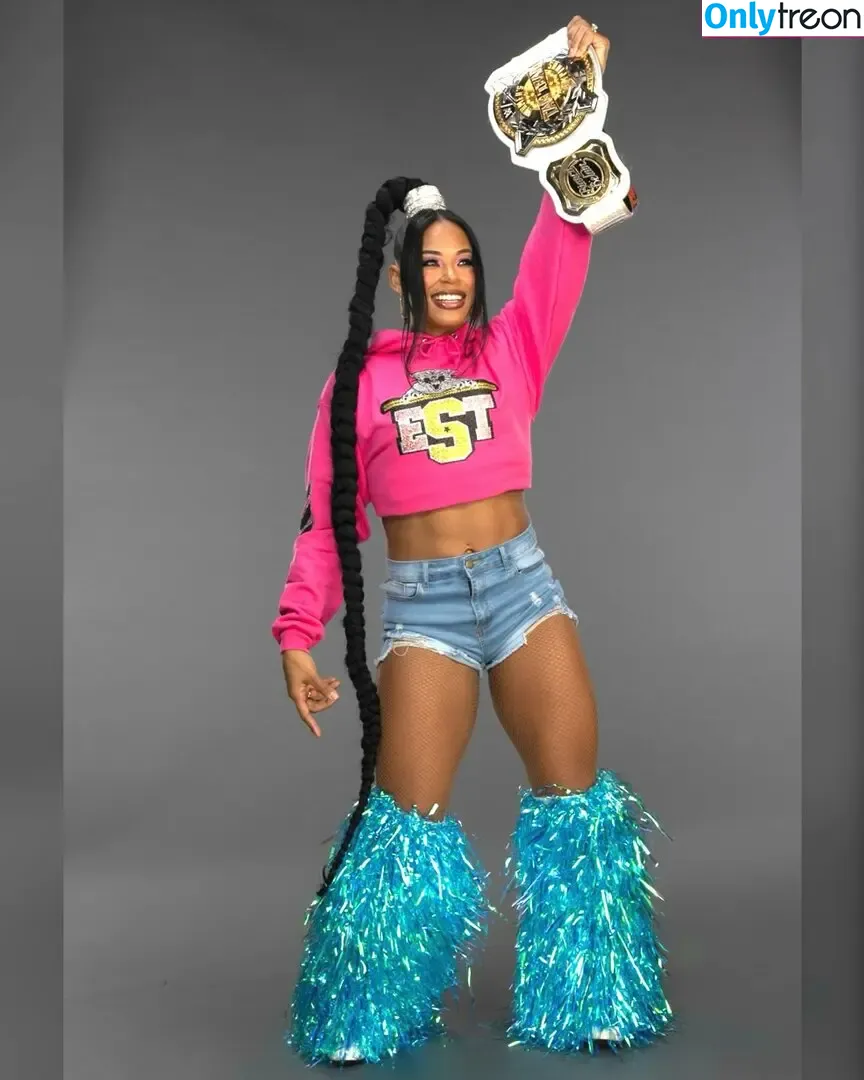 Bianca Belair голая photo #0711 (biancabelairwwe)