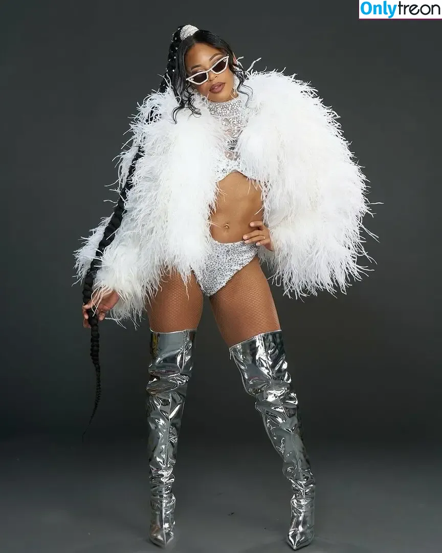 Bianca Belair nude photo #0740 (biancabelairwwe)