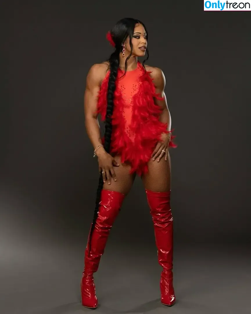 Bianca Belair nude photo #0874 (biancabelairwwe)