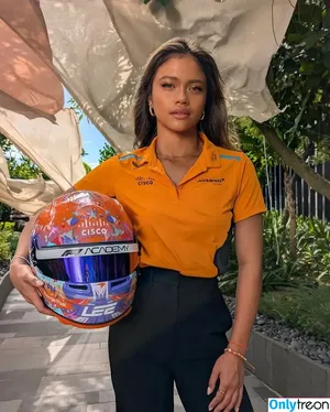 Bianca Bustamante / Racerbia фото голая #0080