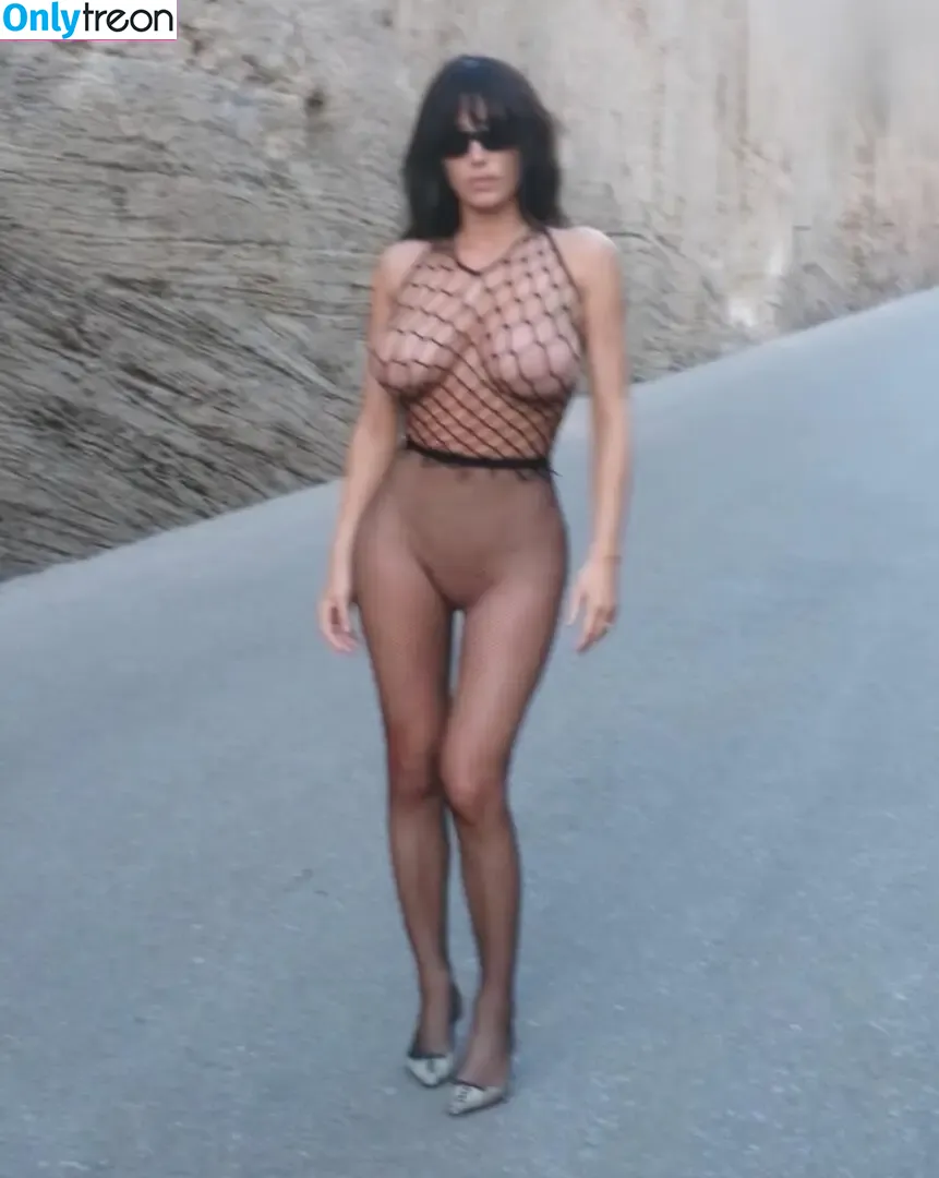 Bianca Censori голая photo #1860 (bianca.censori_official / biancacensori_official)