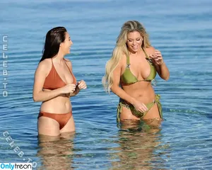 Bianca Gascoigne / biancagascoigne1 nude photo #0200