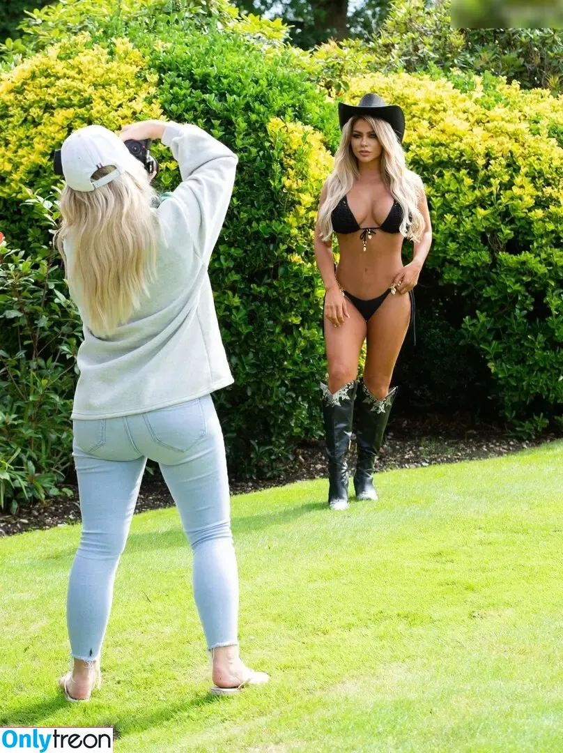 Bianca Gascoigne nude photo #0058 (biancagascoigne1)