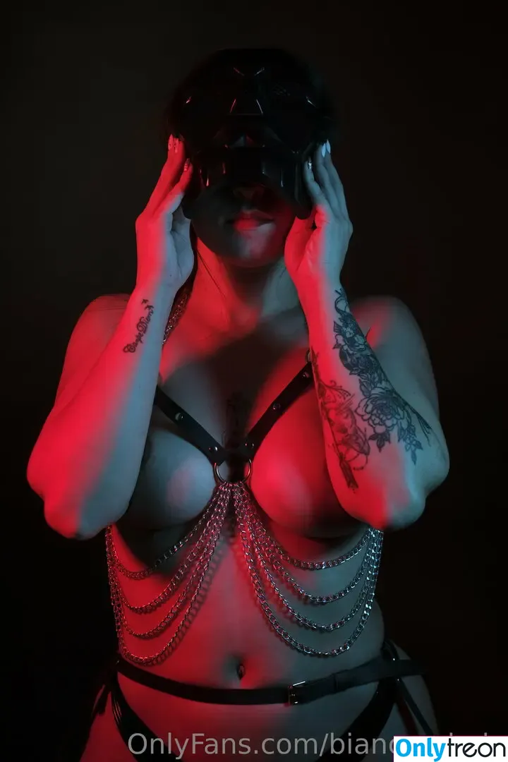 Bianca Rebelo nude photo #0113 (biancafr_9 / biancarebelo)