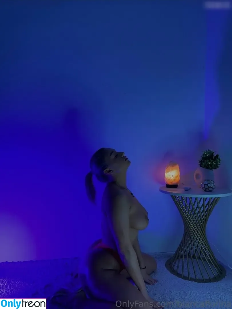 Biancaflorina / theninastar / jazlyn555 nude photo #0002 (biancaflorina / theninastar7)