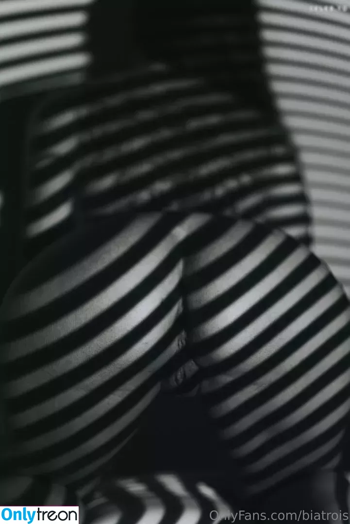 biatrois nude photo #0315 (biatrois)