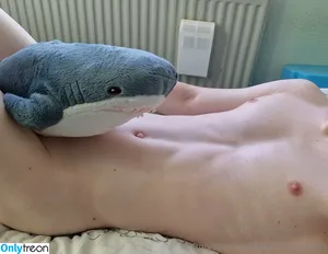 bicuriousboi99 / bicuriousbandofficial nude photo #0038