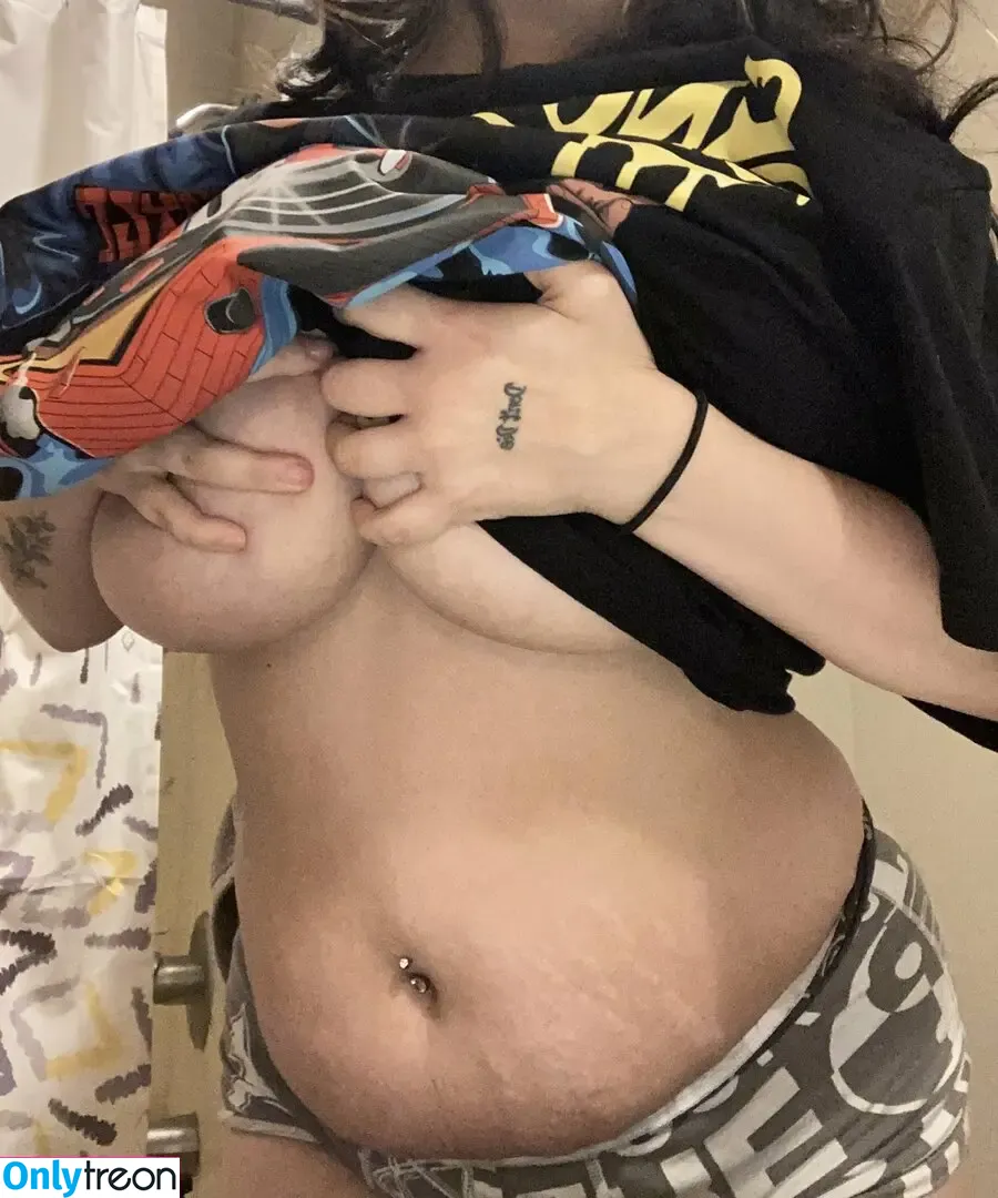 BigBittyLexie nude photo #0032 (peachesndmelons)
