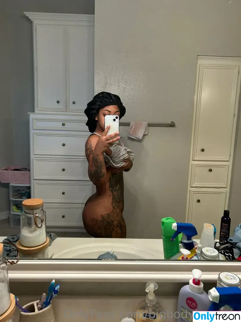 bigbodybenzvip nude photo #0030 (bigbodyybenz333)