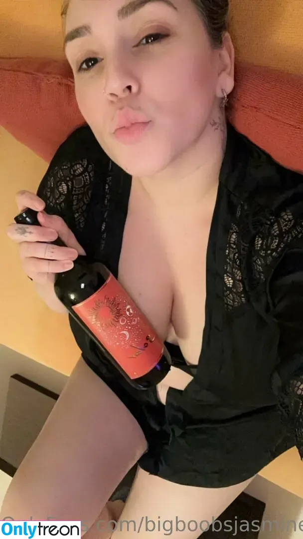 bigboobsjasmine nude photo #0075 (mynameisjessamyn)