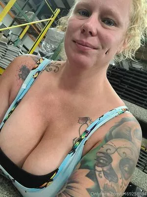 bigbootymandyj1981 / bigbootyjudy81 фото голая #0007
