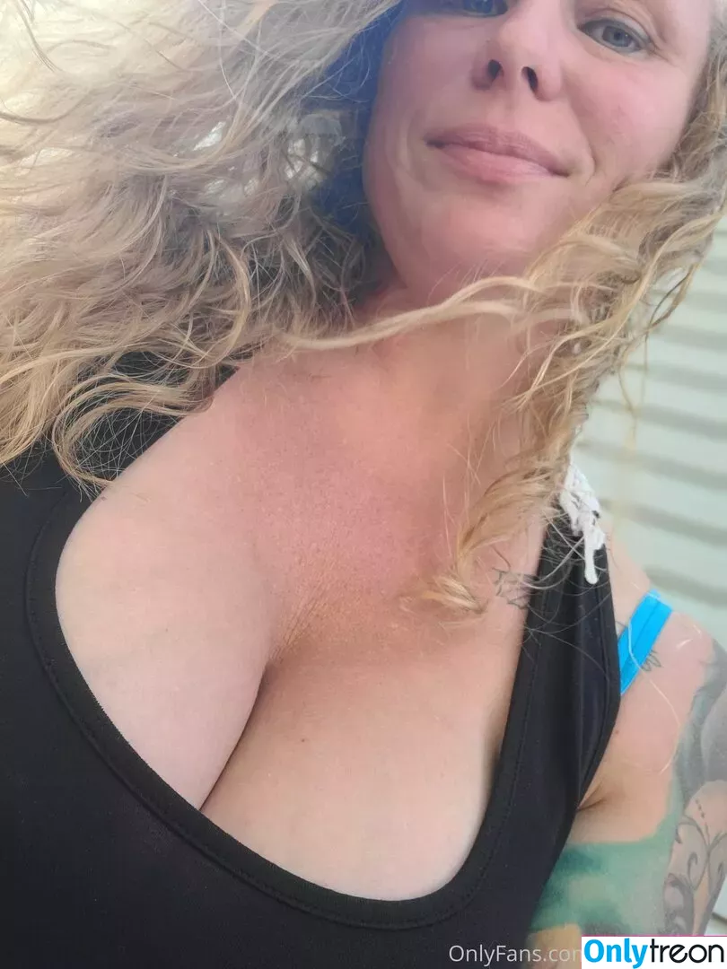 bigbootymandyj1981 голая photo #0016 (bigbootyjudy81)