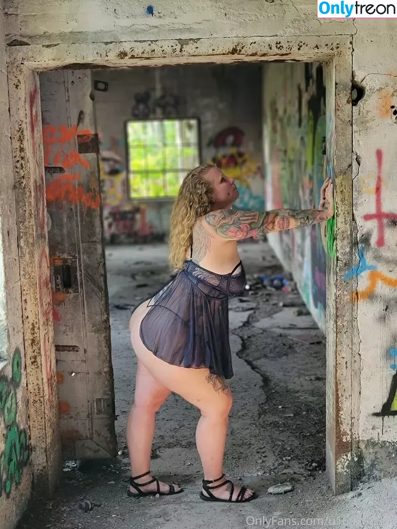 bigbootymandyj1981 голая photo #0021 (bigbootyjudy81)
