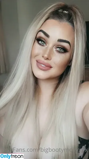  nude photo #0008