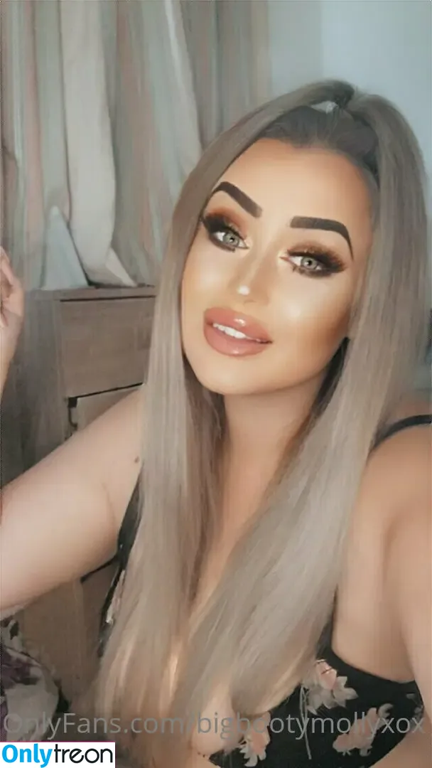 bigbootymollyxox nude photo #0011 (bigbootymollyxox)