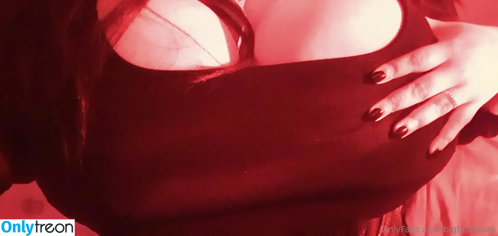 bigfattiddies голая photo #0041 (bigfattiddies)