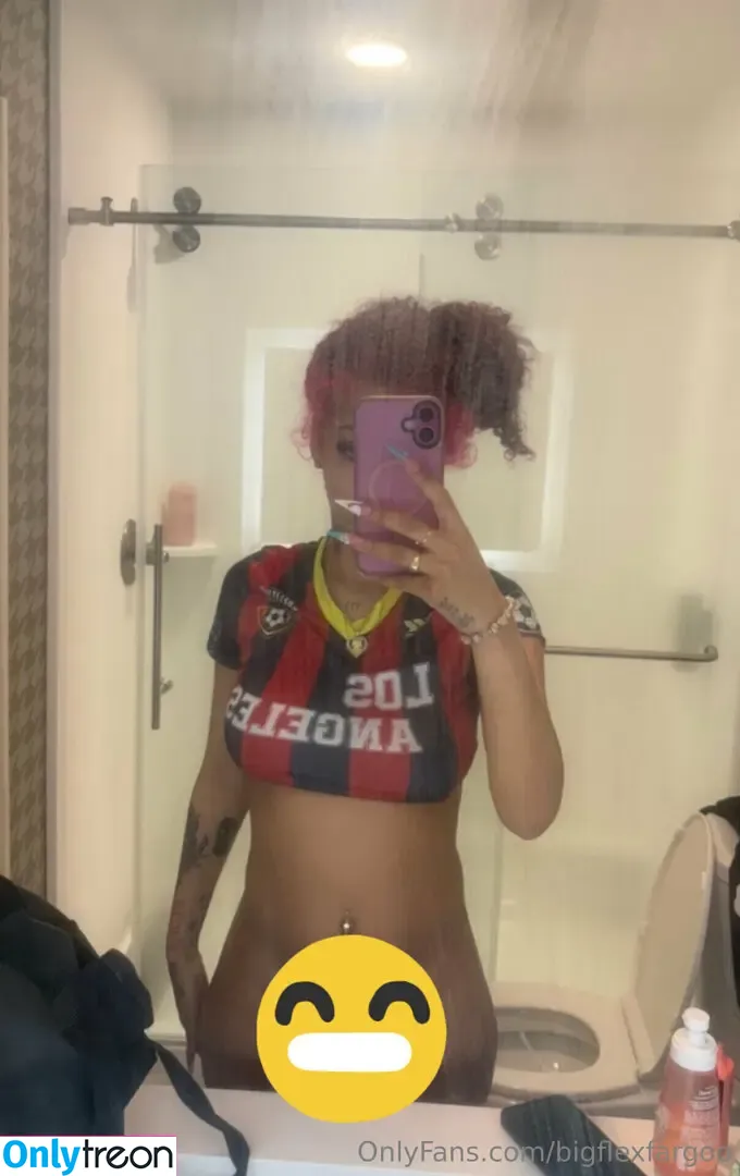 bigflexfargoo nude photo #0056 (lexflexbbo)