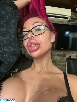 Bigrussianbaby / bigrussianbaby2 nude photo #0015