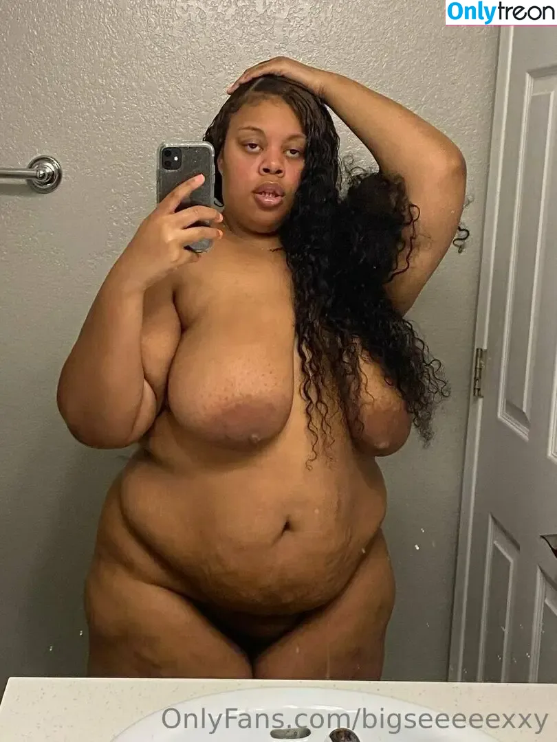 bigseeeeexxy nude photo #0134 (bigseeeeeexxy)