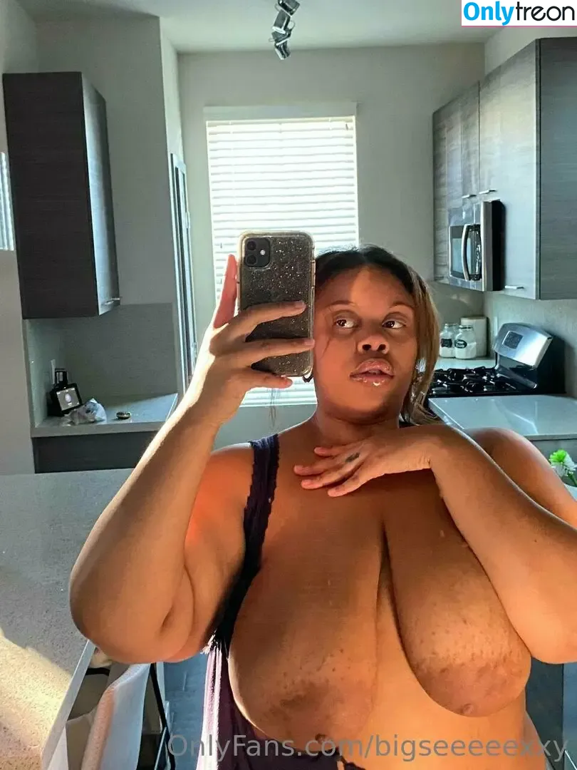 bigseeeeexxy голая photo #0140 (bigseeeeeexxy)