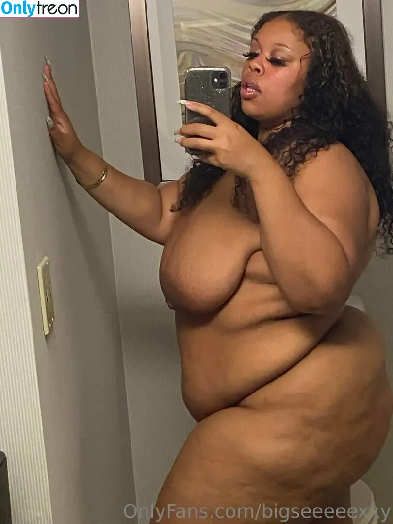 bigseeeeexxy nude photo #0160 (bigseeeeeexxy)