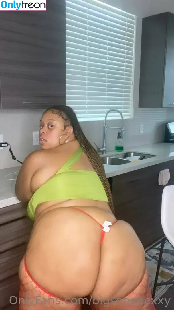 bigseeeeexxy голая photo #0230 (bigseeeeeexxy)