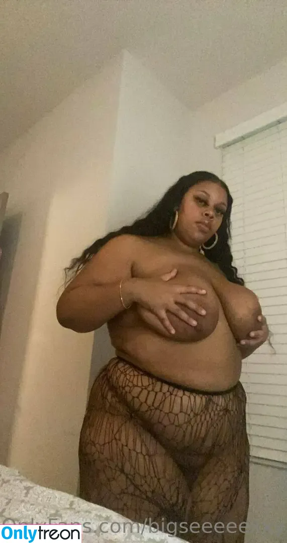 bigseeeeexxy голая photo #0288 (bigseeeeeexxy)