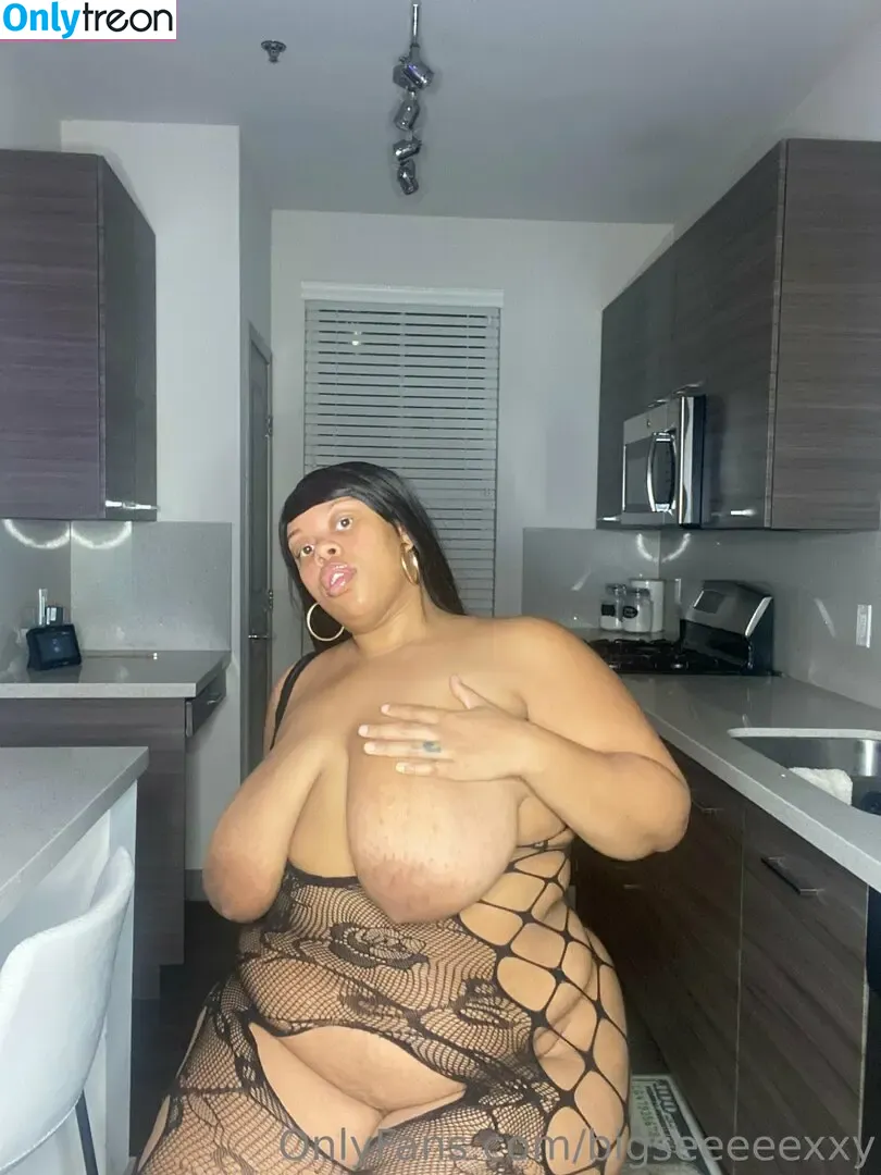 bigseeeeexxy голая photo #0333 (bigseeeeeexxy)