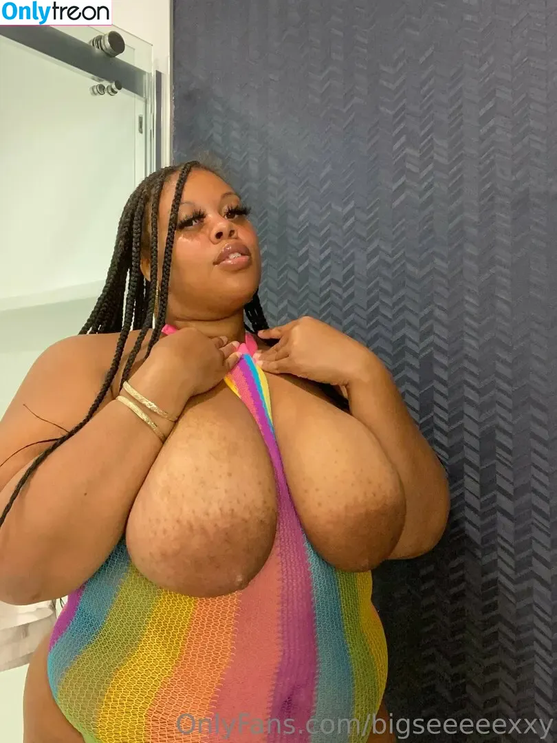 bigseeeeexxy голая photo #0369 (bigseeeeeexxy)