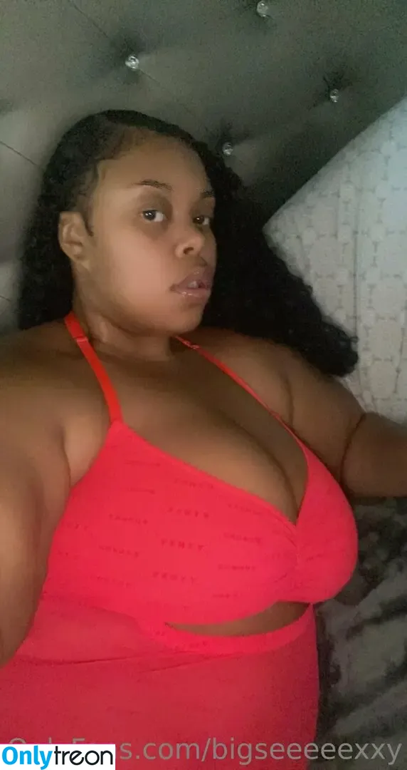 bigseeeeexxy голая photo #0435 (bigseeeeeexxy)