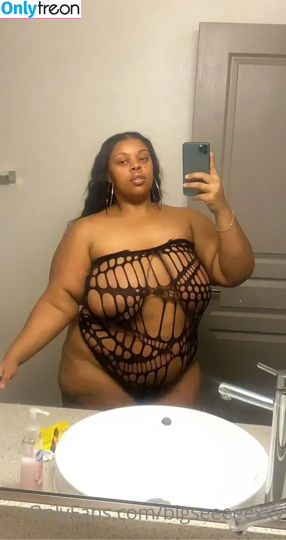 bigseeeeexxy голая photo #0737 (bigseeeeeexxy)