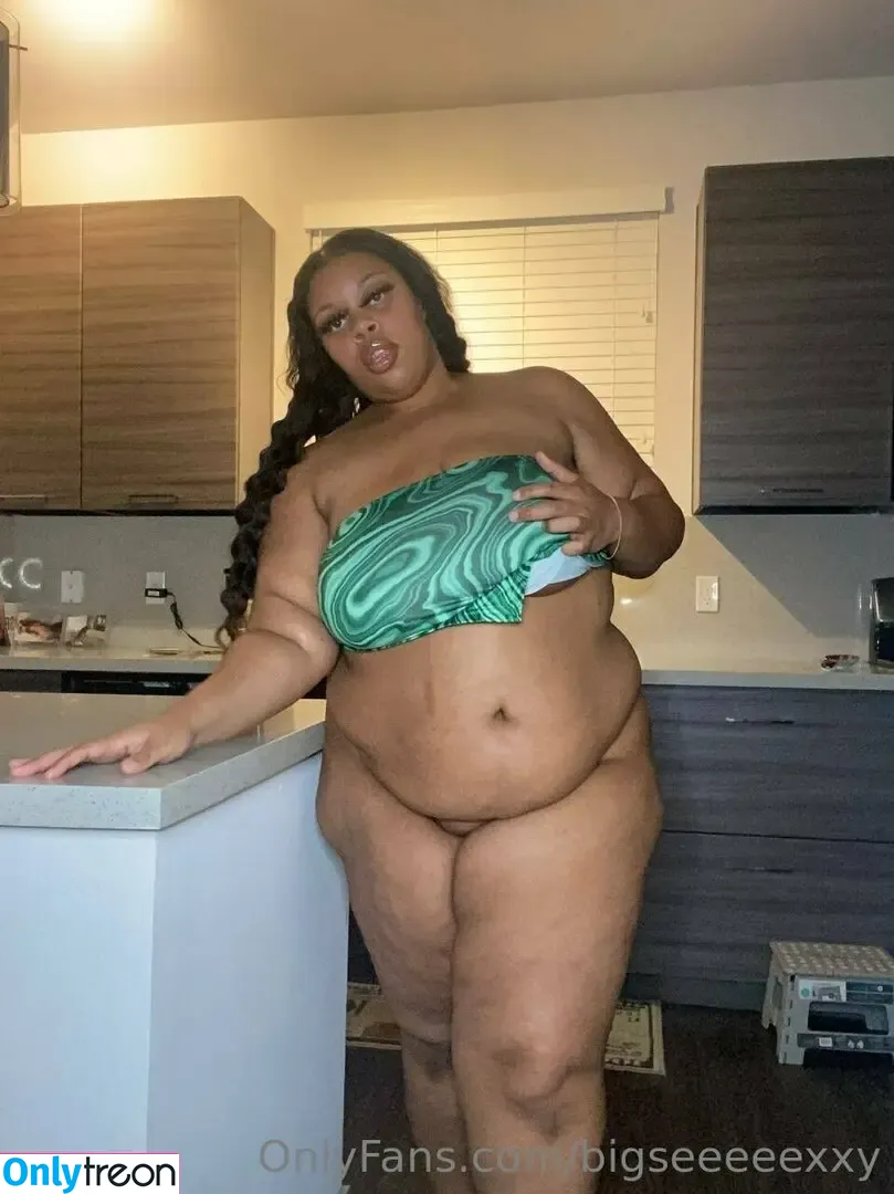 bigseeeeexxy голая photo #0789 (bigseeeeeexxy)
