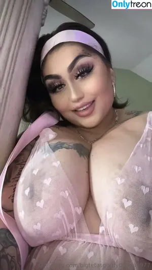 Bigtetasgordybuena1977 / La_MasRica nude photo #0005
