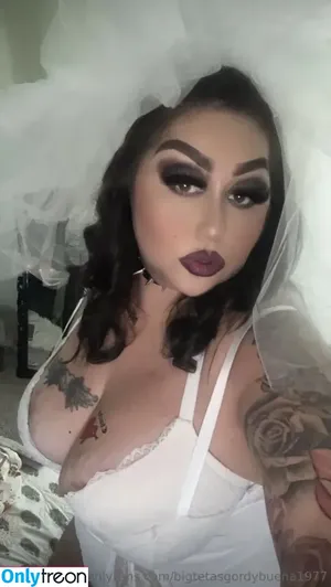 Bigtetasgordybuena1977 / La_MasRica nude photo #0012