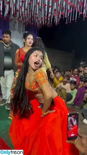Bihar Stage / its_maya_magar__ фото голая #0005