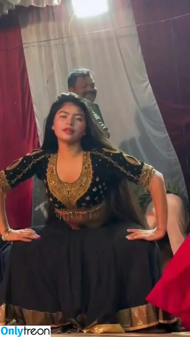 Bihar Stage nude photo #0018 (its_maya_magar__)