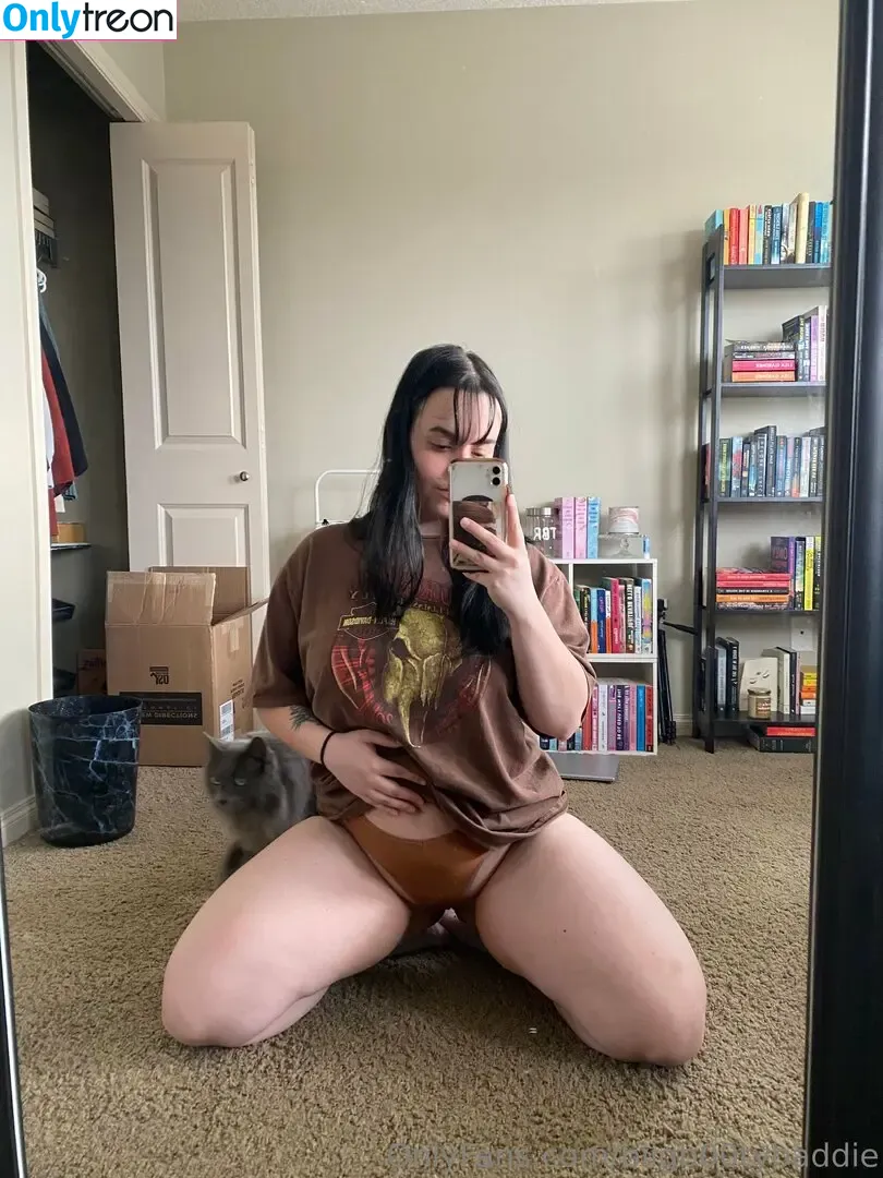 biigb00tybaddie nude photo #0001 (bigblydie)