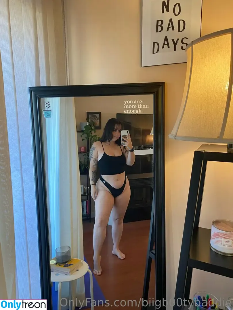biigb00tybaddie nude photo #0068 (bigblydie)