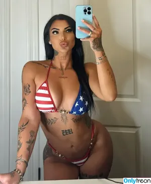 bikerxbaddie / alyssawilks nude photo #0003