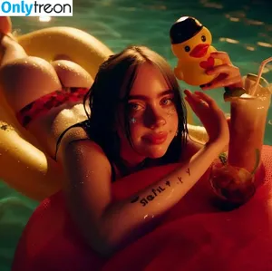 Billie Eilish Fake / billeeilish / billieeilish nude photo #0511