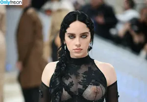 Billie Eilish Fake / billeeilish / billieeilish nude photo #0802