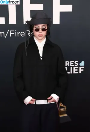 Billie Eilish / Fake / billeeilish / billieeilish фото голая #3782
