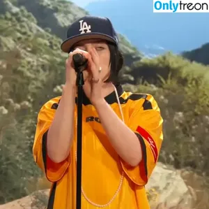Billie Eilish / Fake / billeeilish / billieeilish фото голая #3796