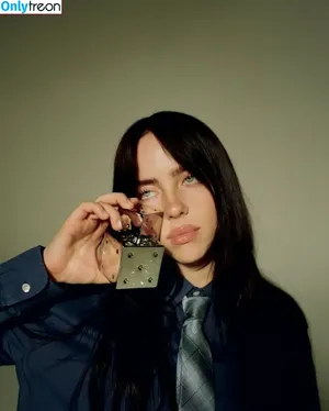 Billie Eilish / Fake / billeeilish / billieeilish фото голая #3991