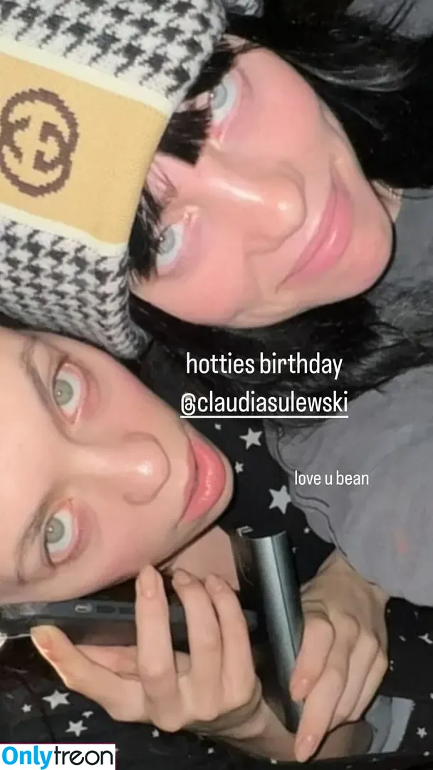 Billie Eilish nude photo #3828 (Fake / billeeilish / billieeilish)