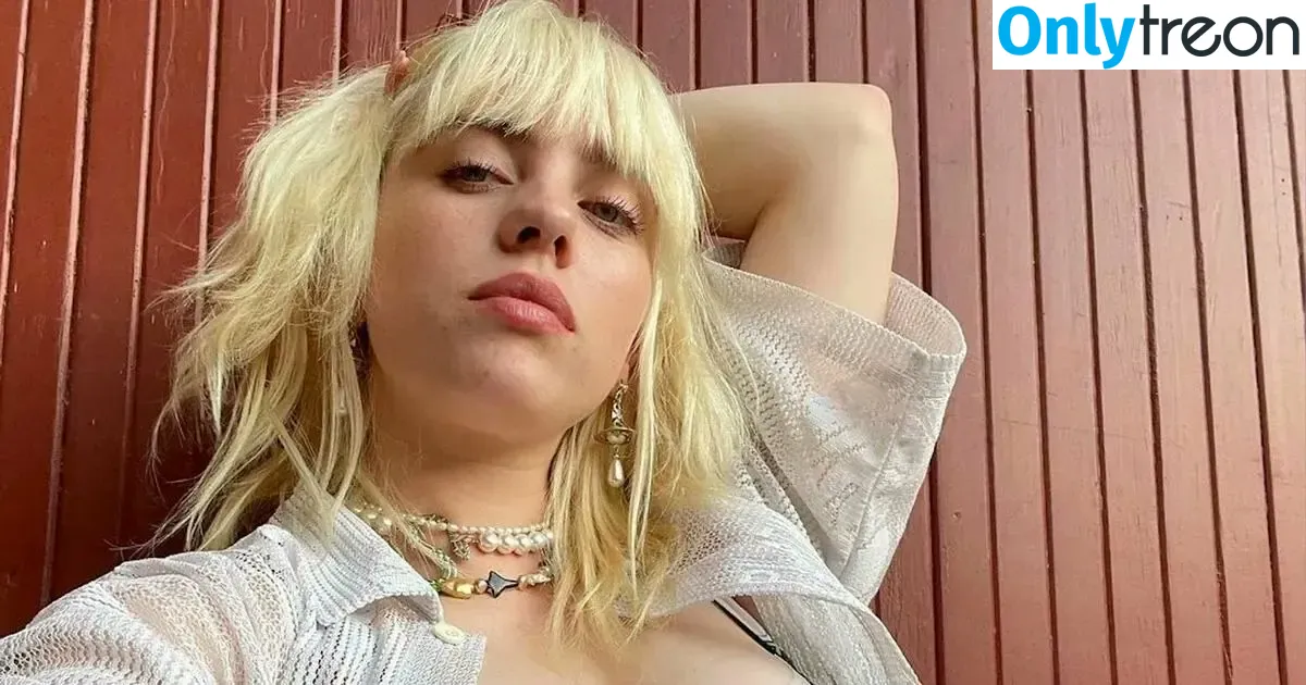 Billie Eilish nude photo #3869 (Fake / billeeilish / billieeilish)