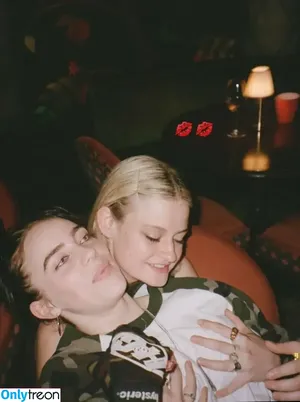 Billie Eilish / Fake / billeeilish / billieeilish фото голая #4228
